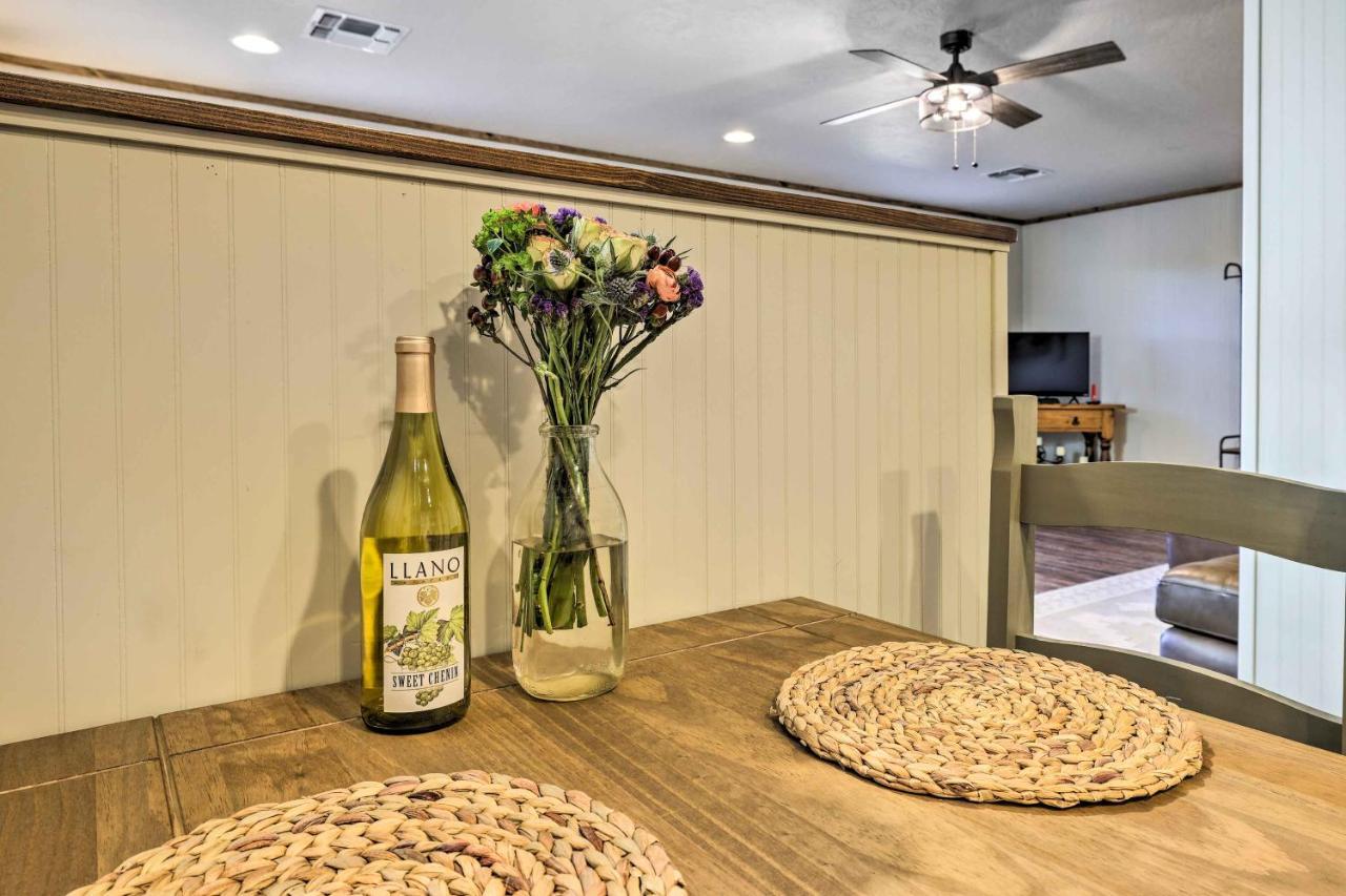 Cozy Fredericksburg Studio Near Wineries! Exterior foto